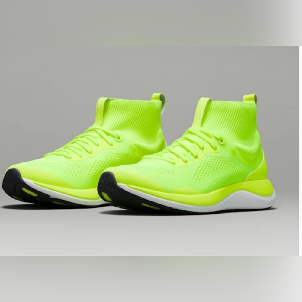 lululemon athletica Chargefeel Mid 8.5